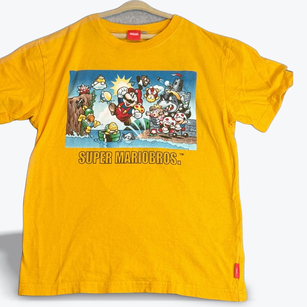 Nintendo Tokyo Limited SUPER MARIO BROS T Shirt Japan EXTREMELY RARE Collectible
